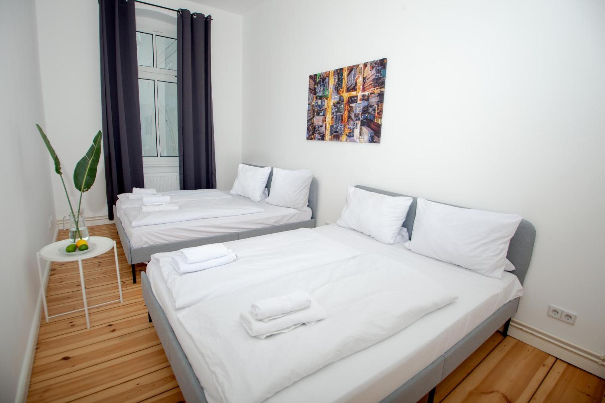 Wunderschoen, Hell Und Gross Berlin Exterior foto